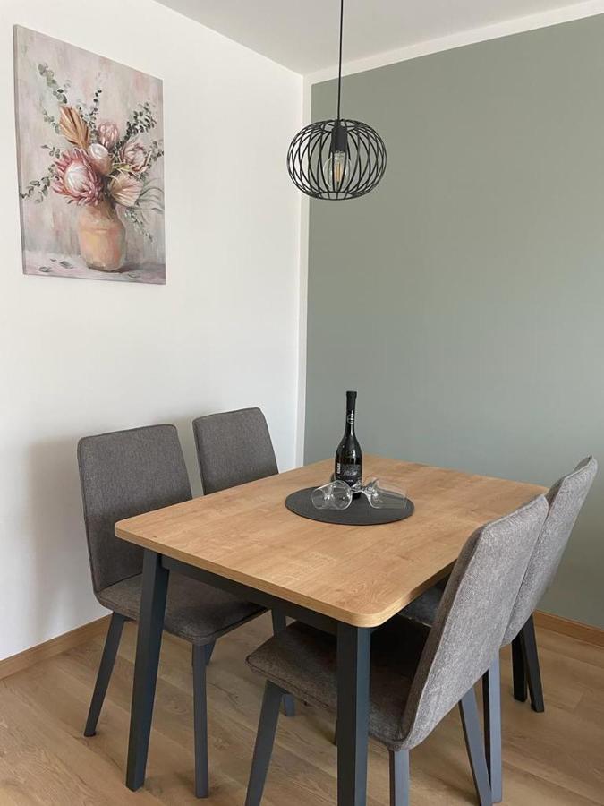 Apartman Stela Knin Extérieur photo